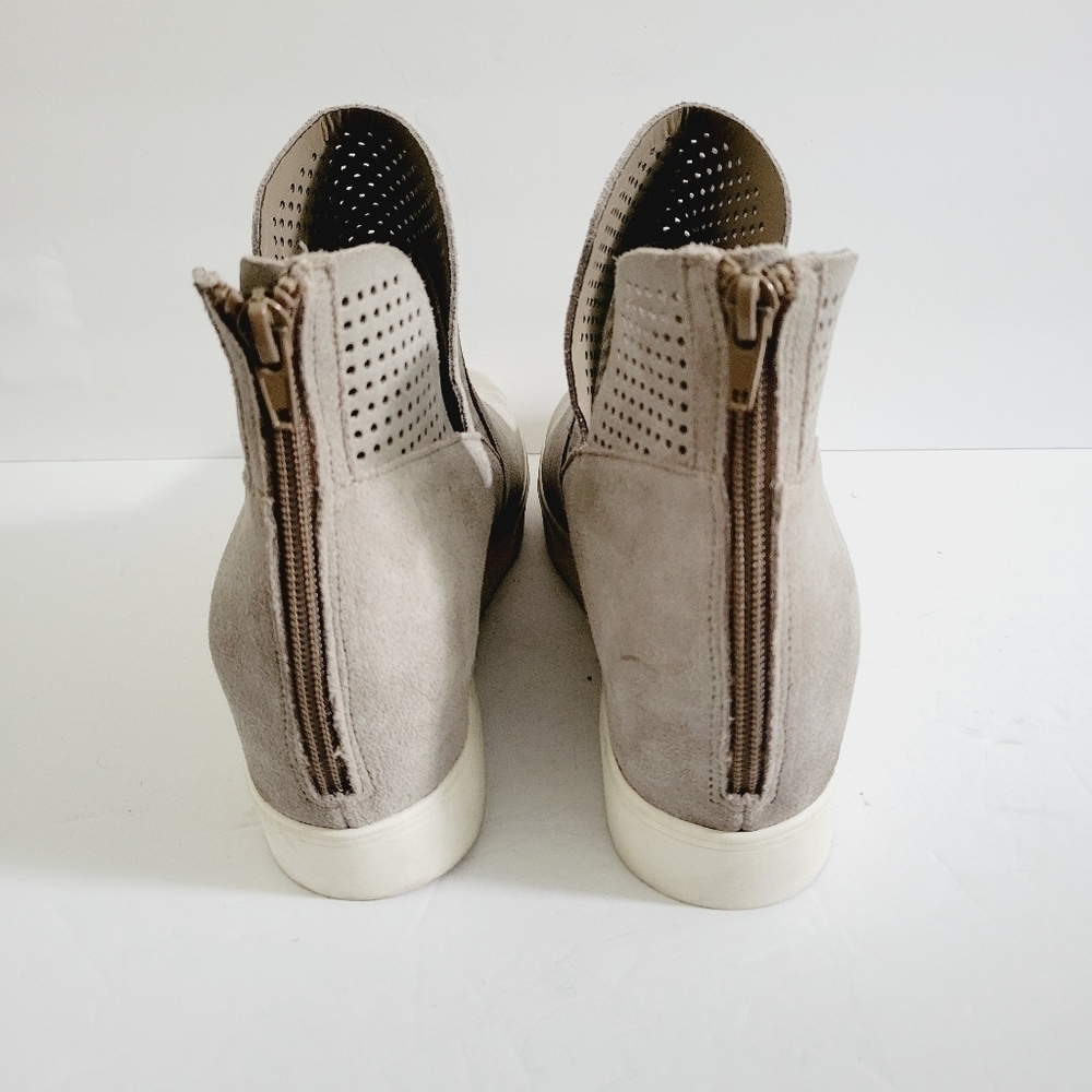NEW Steve Madden  Ankle Booties Suede Leather Zip-on Size 11 - Picture 4 of 6